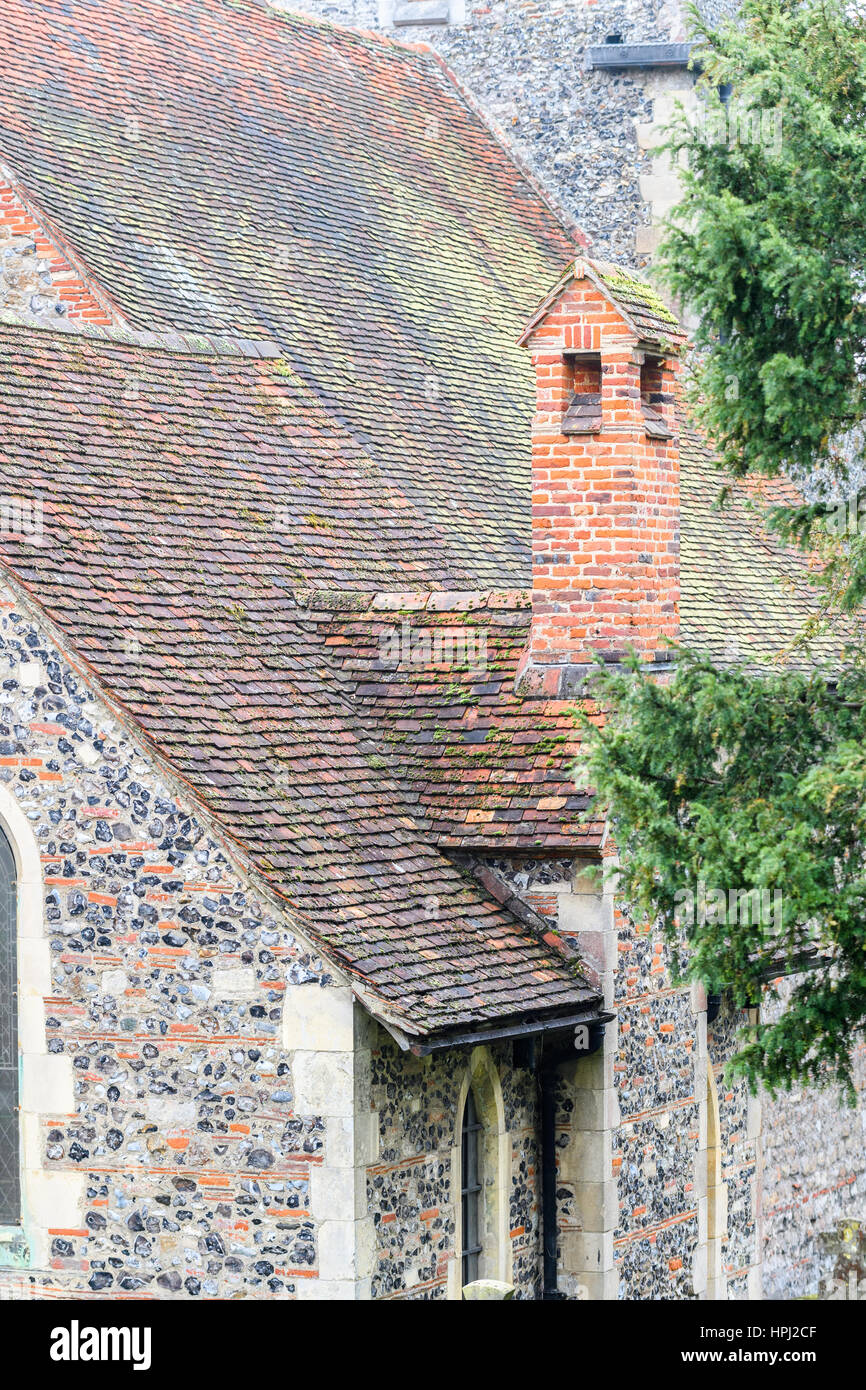 St Martin's church, Canterbury, Inghilterra (adesso sito del patrimonio mondiale), la prima chiesa cristiana fondata in Inghilterra, la più antica chiesa parrocchiale in Contin Foto Stock