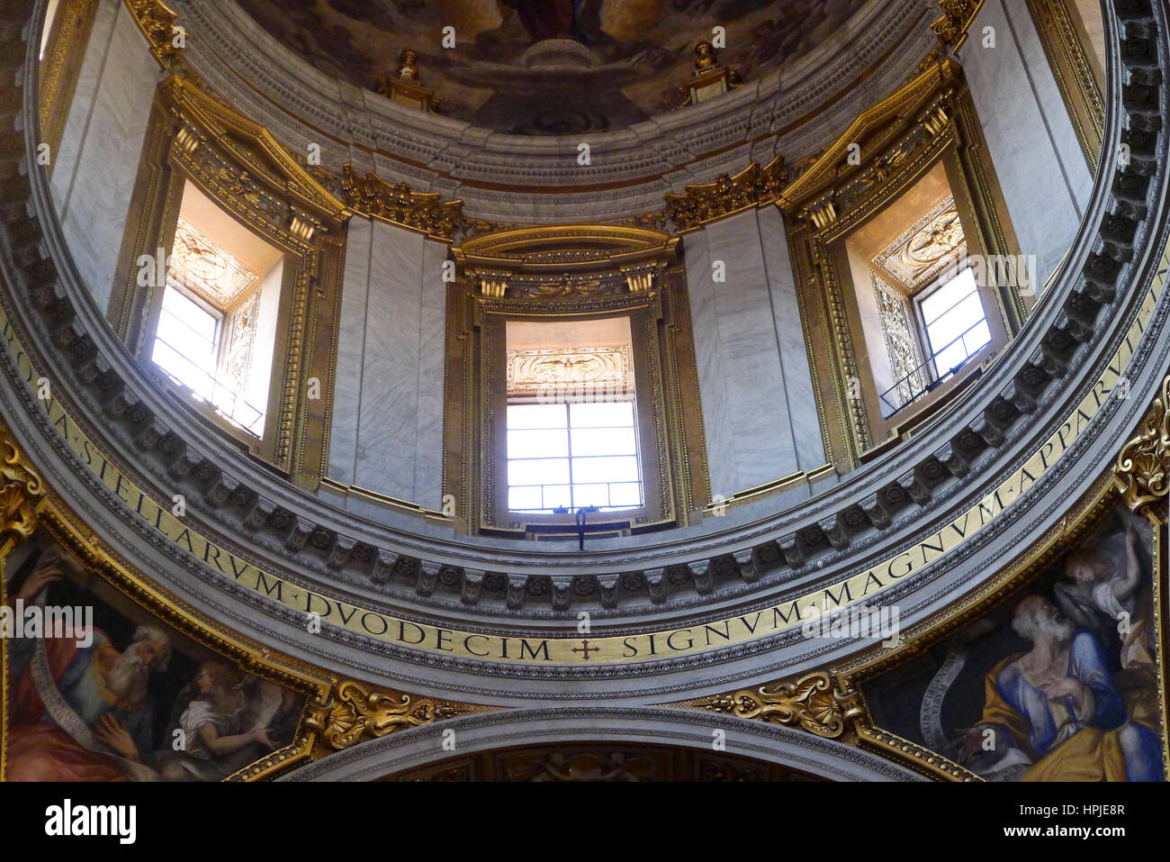 Cupola all'interno della Basilica di Santa Maria Maggiore a Roma Italia Foto Stock