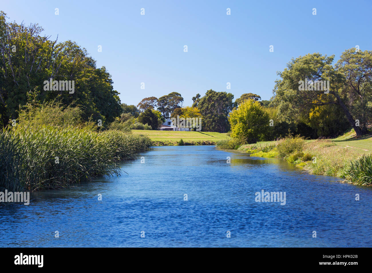 Blenheim, Marlborough, Nuova Zelanda. Vista lungo la Opaoa Opawa (fiume). Foto Stock