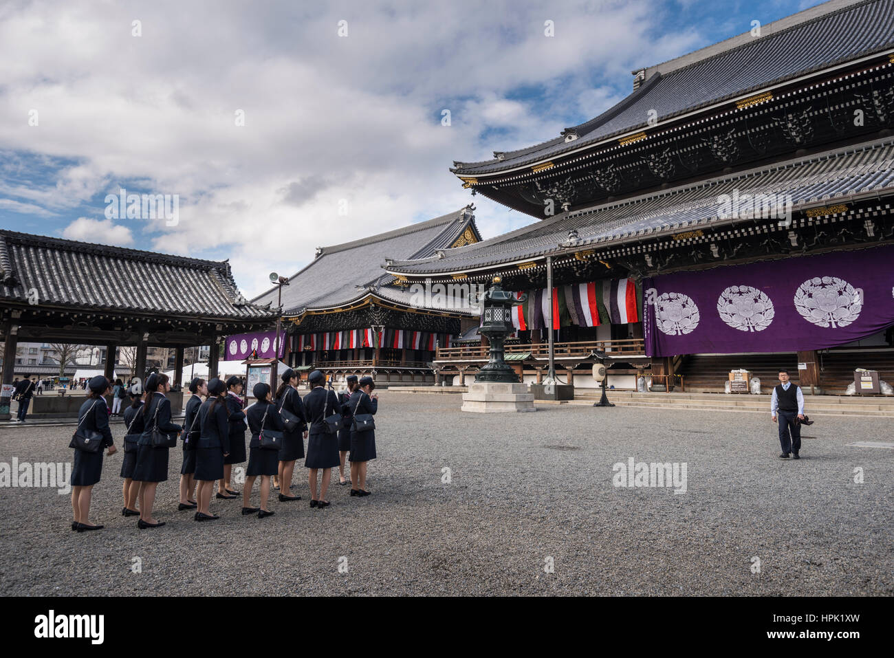 Il Tempio Higashi Honganji (Shin Buddismo) , vicino alla stazione di Kyoto Foto Stock