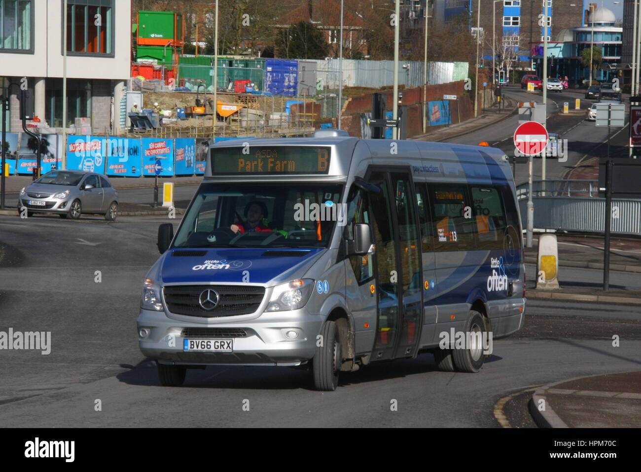 STAGECOACH SUD EST nuovo POCO E SPESSO MERCEDES BENZ SPRINTER CITY 45 MINIBUS Foto Stock