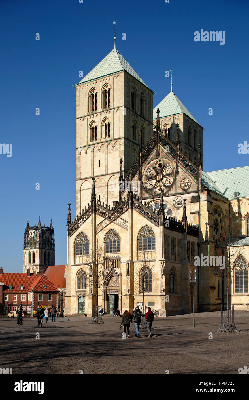 Sankt Paulus-Dom Am Domplatz und Ueberwasserkirche in Muenster, Westfalen, Renania settentrionale-Vestfalia Foto Stock