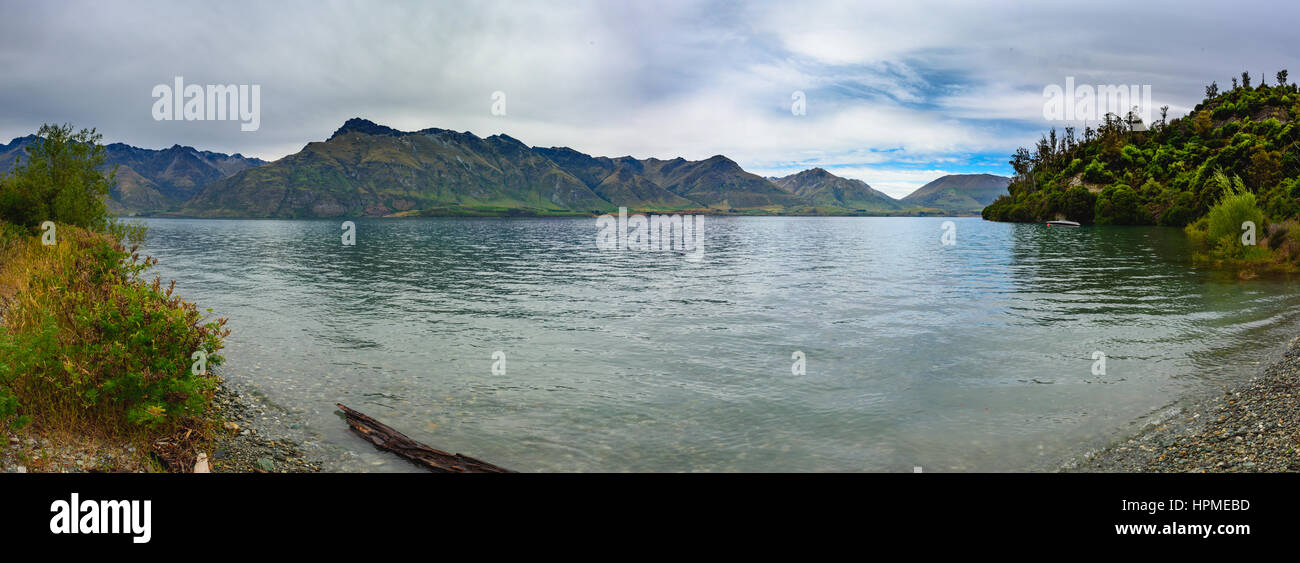 Sul lago Wakatipu, Nuova Zelanda Foto Stock