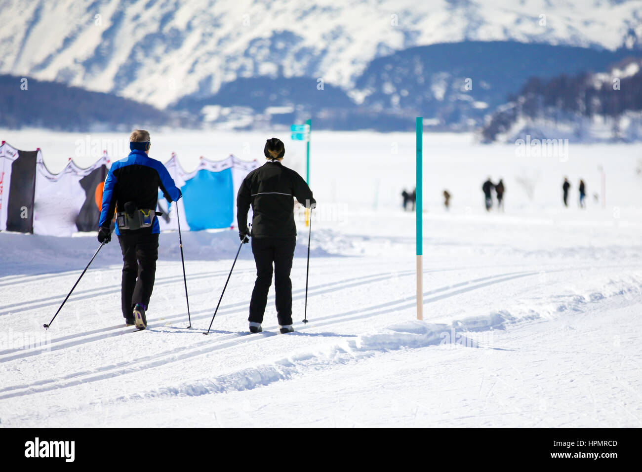 Paio di Sci di fondo in Engadina, Svizzera Foto Stock
