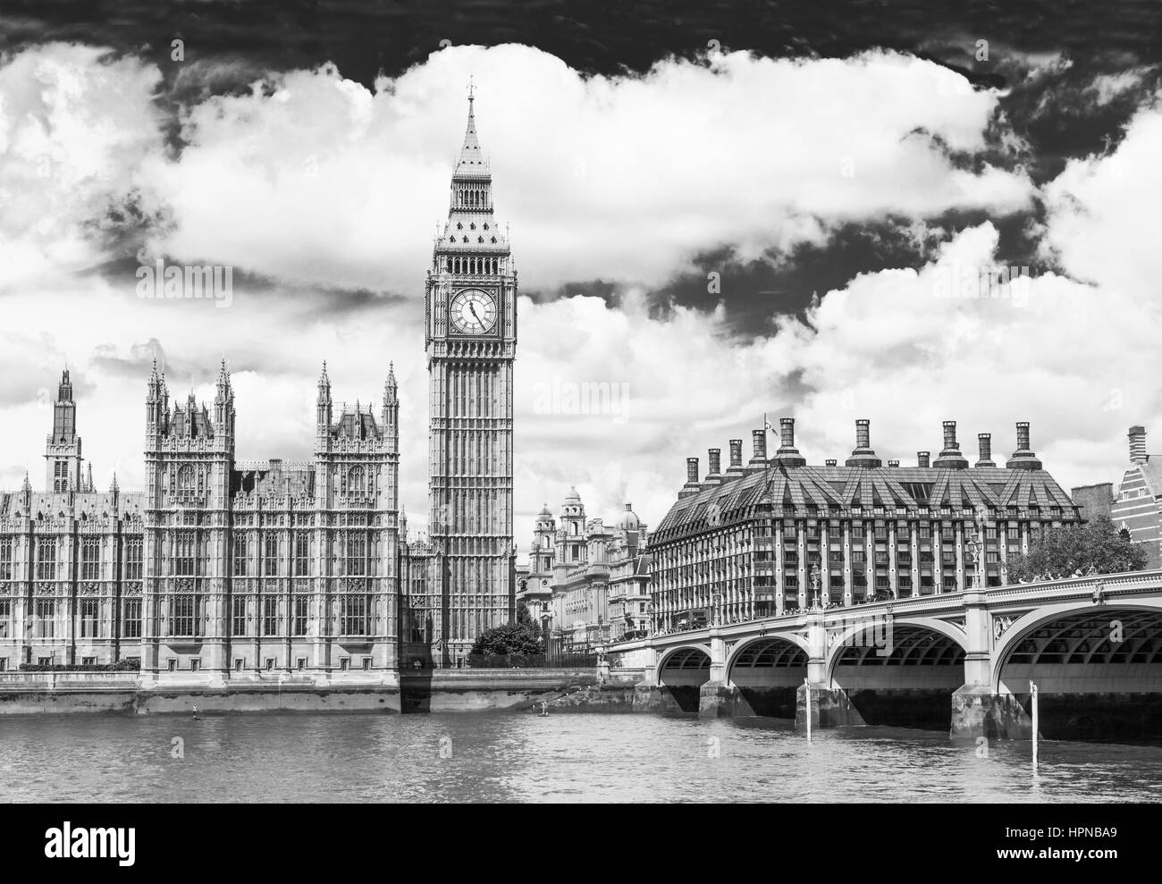 Big Ben è il soprannome per la grande campana del clock all'estremità nord del Palazzo di Westminster a Londra. Foto Stock
