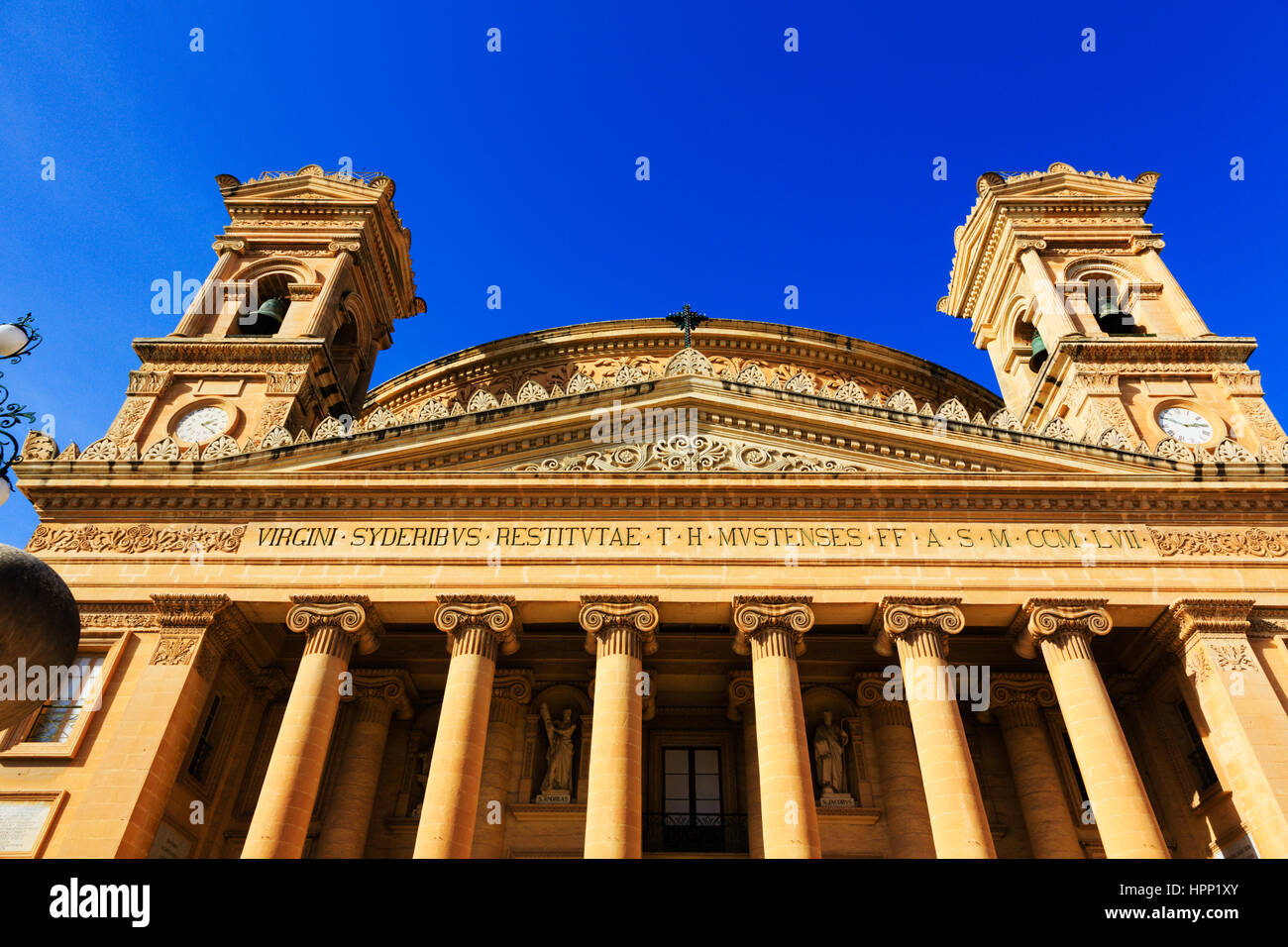 Il duomo di Mosta chiesa cattolica, Mosta, Malta Foto Stock