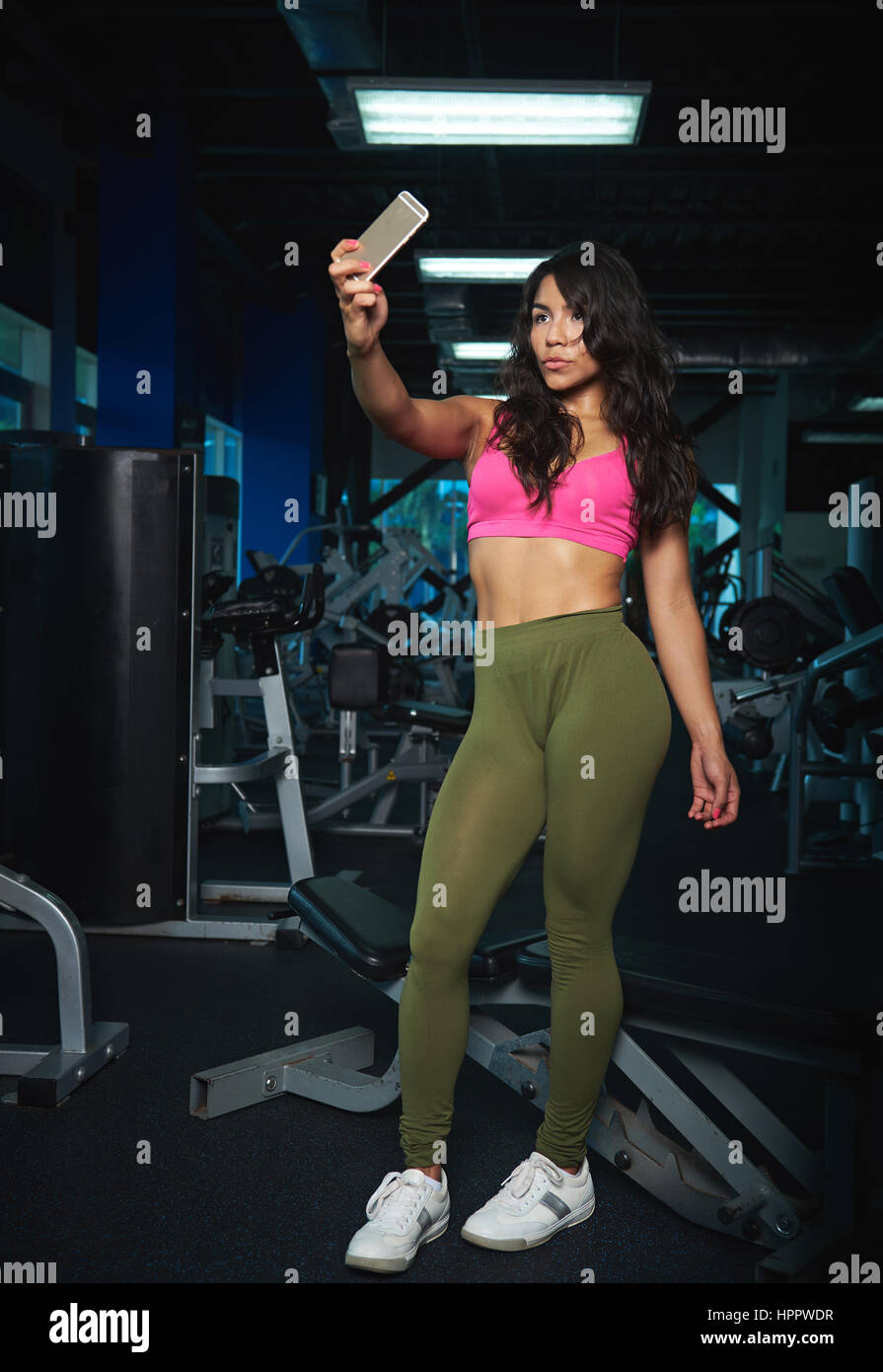 Mirror selfie fitness immagini e fotografie stock ad alta risoluzione -  Alamy