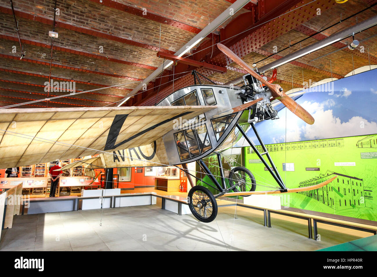 Una replica Avro Tipo F aeromobile in Manchester il Museo della Scienza e dell'industria, Liverpool Road, Manchester, Inghilterra, Regno Unito Foto Stock