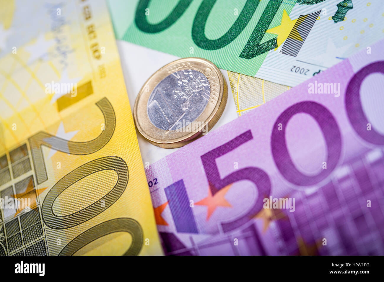 Euro denaro: closeup delle banconote e delle monete in euro Foto Stock