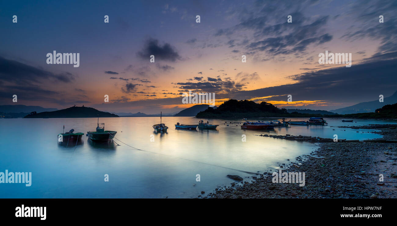 L'orario di alba a San Mun Tsai, Tai Po, Nuovi Territori di Hong Kong Foto Stock