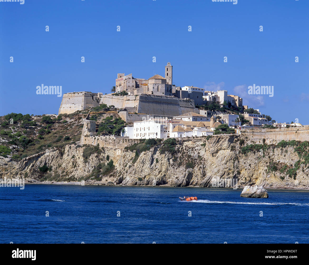 Vista della Città Vecchia e Dalt Vila da porto, Eivissa, Ibiza, Isole Baleari, Spagna Foto Stock