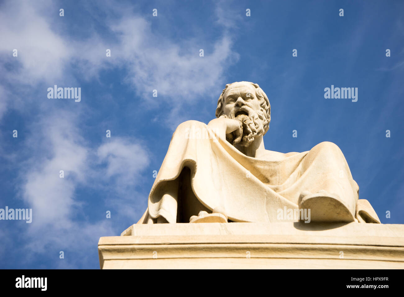 Statua in marmo dell'antico filosofo greco Socrate. Accademia di Atene