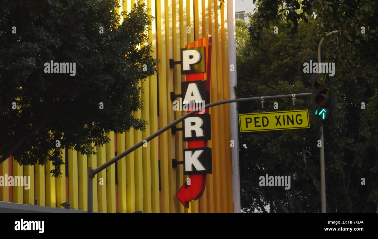 American street segni.Le indicazioni stradali dal centro cittadino di Los Angeles. Foto Stock