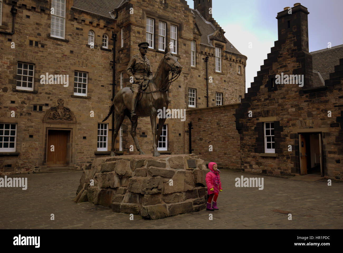 Museo Nazionale della guerra il castello di Edimburgo Earl Haig statua scultura in piazza ospedale Foto Stock