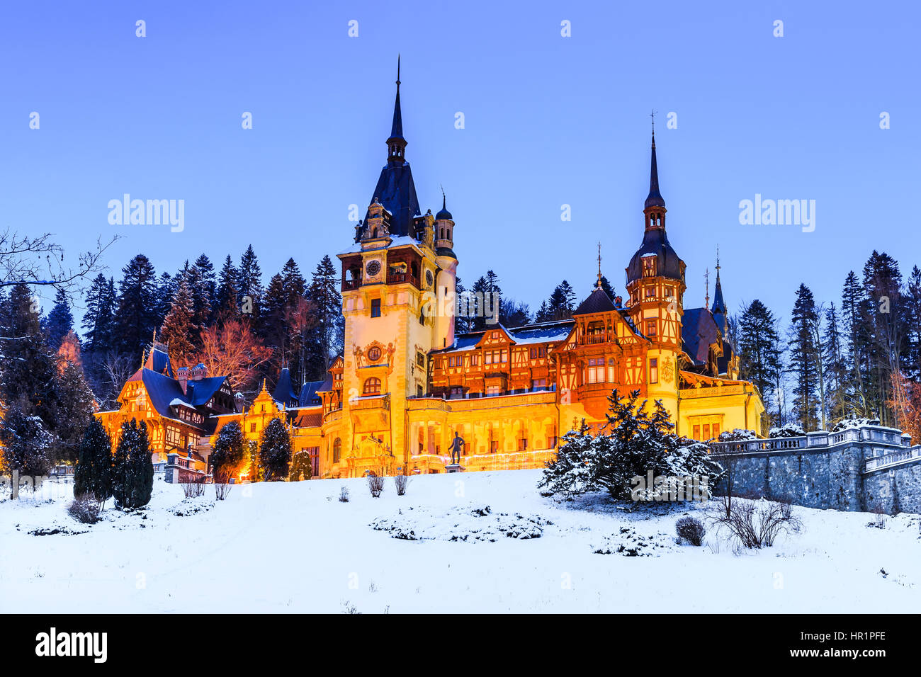 Il Castello di Peles, Romania. Più famoso castello reale di Romania in Sinaia. La contea di Prahova. Foto Stock