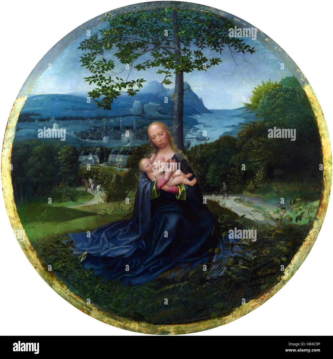 "La Vergine col bambino in un paesaggio" è un dipinto attribuito a un maestro fiammingo, probabilmente del XVI secolo. L'opera raffigura la Vergine Maria che tiene il bambino Cristo in un ambiente sereno e pastorale. L'uso di uno sfondo paesaggistico è caratteristico della pittura fiamminga, sottolineando la bellezza naturale accanto a temi religiosi. Foto Stock