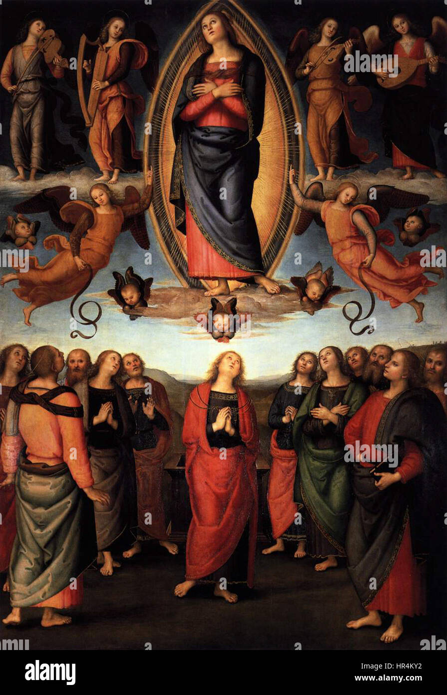 L'assunzione della Vergine di Pietro Perugino è un capolavoro rinascimentale che raffigura la Vergine Maria portata in cielo. L'opera illustra la bellezza serena e il significato spirituale di questo momento cristiano fondamentale. Foto Stock