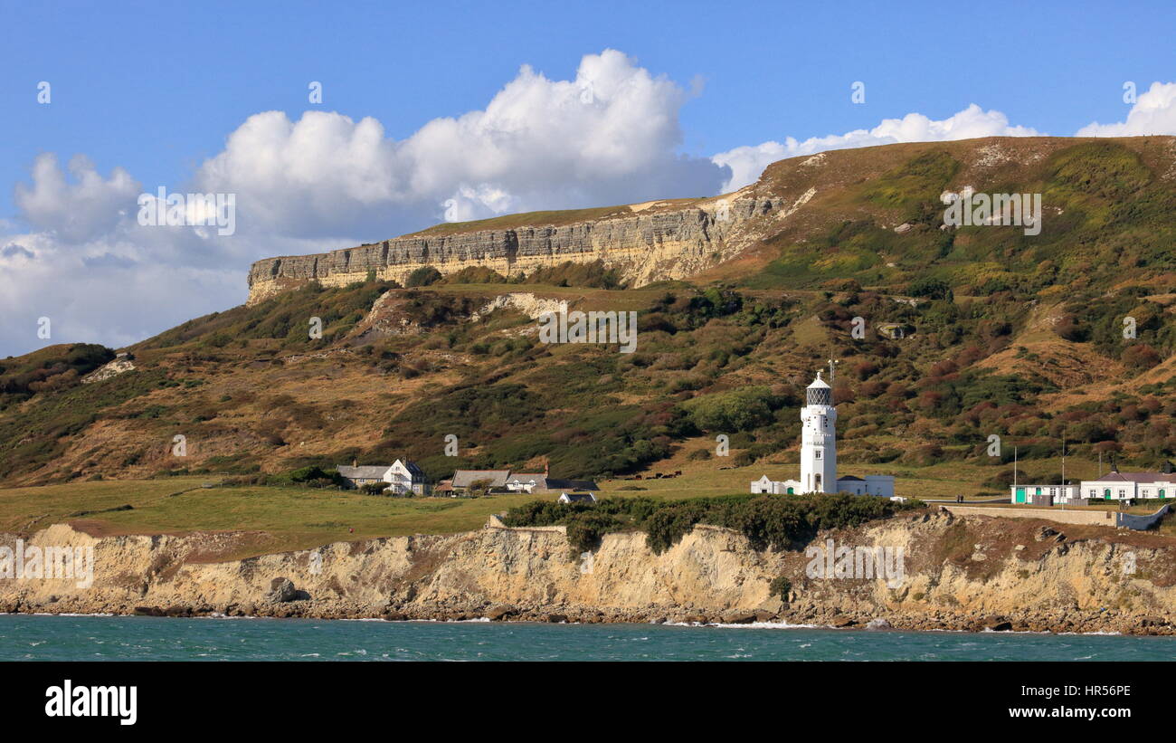 Santa Caterina il faro e il robusto impressionanti scene circostante il punto più meridionale dell'Isola di Wight, Hampshire REGNO UNITO Foto Stock