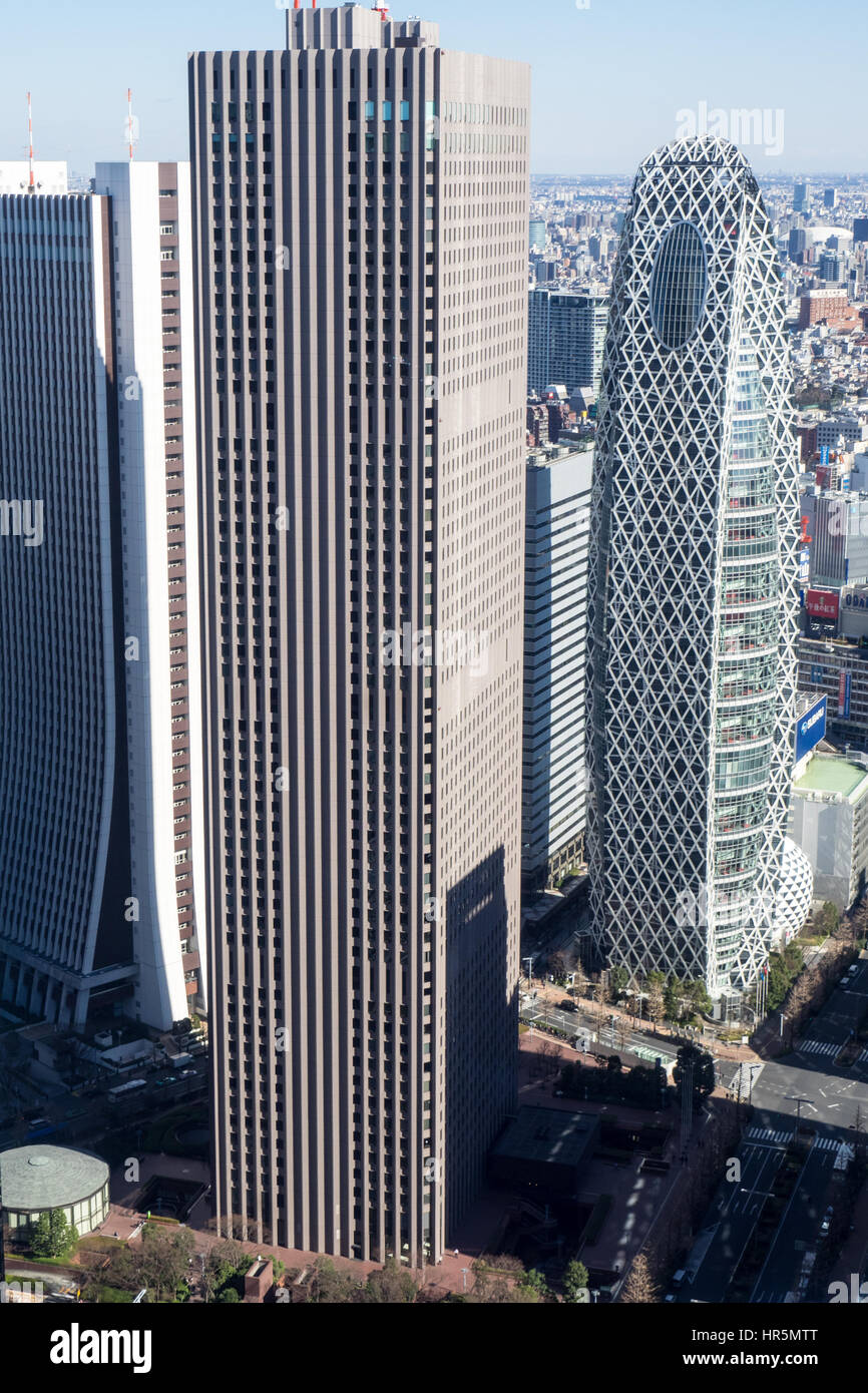 Il centro di Shinjuku edificio e Mode Gakuen Cocoon Tower a Shinjuku, Tokyo. Foto Stock