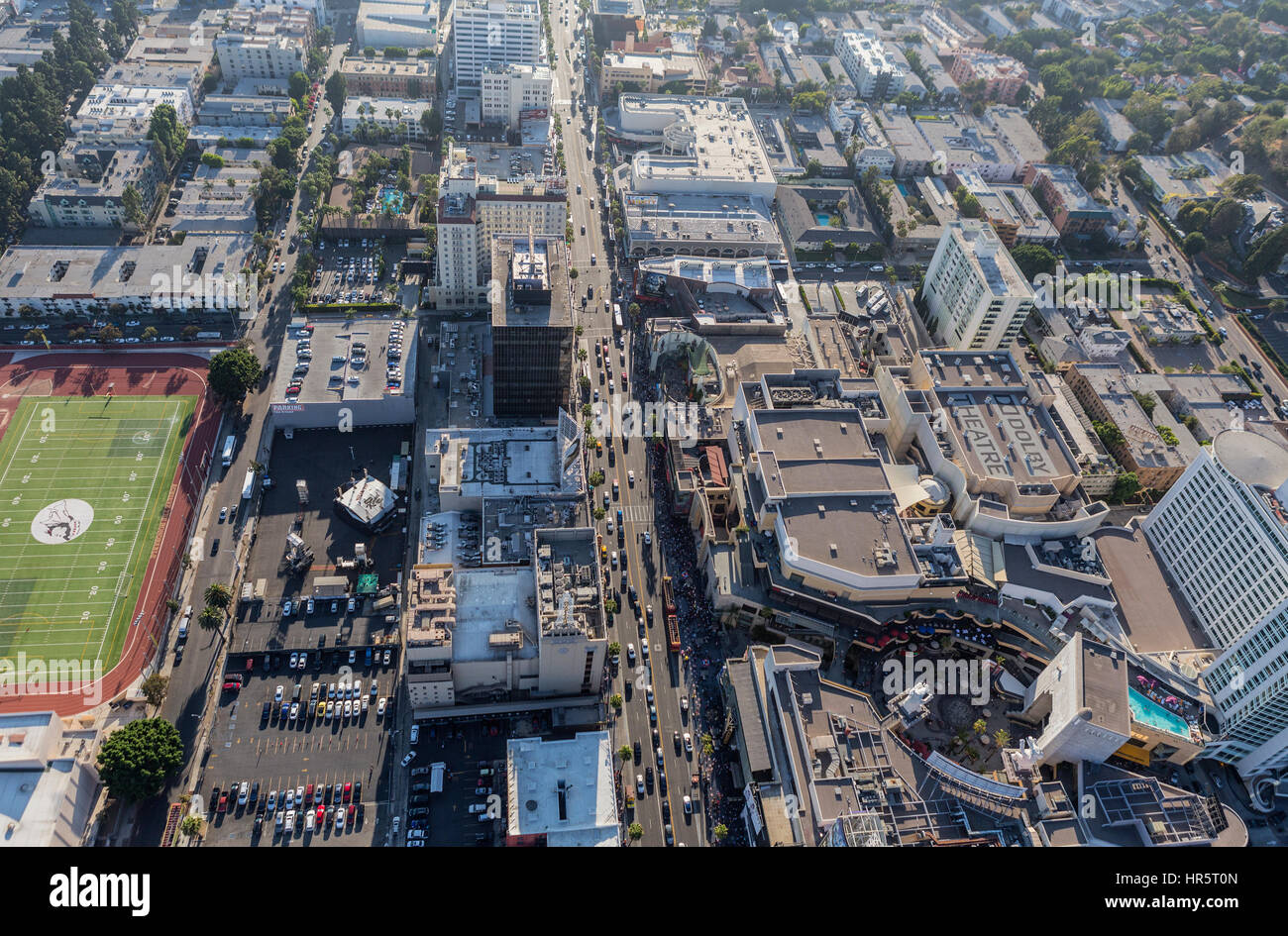 Los Angeles, California, Stati Uniti d'America - 6 Agosto 2016: vista aerea di Hollywood Blvd vicino Highland Av in Hollywood, la California. Foto Stock