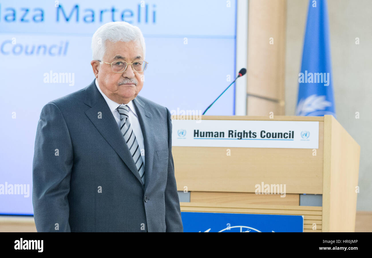 Ginevra, Svizzera. Il 27 febbraio, 2017. Il presidente palestinese Mahmoud Abbas arriva per l'apertura del XXXIV Consiglio dei Diritti umani (HRC) sessione a Ginevra, Svizzera, 27 febbraio 2017. Credito: Xu Jinquan/Xinhua/Alamy Live News Foto Stock