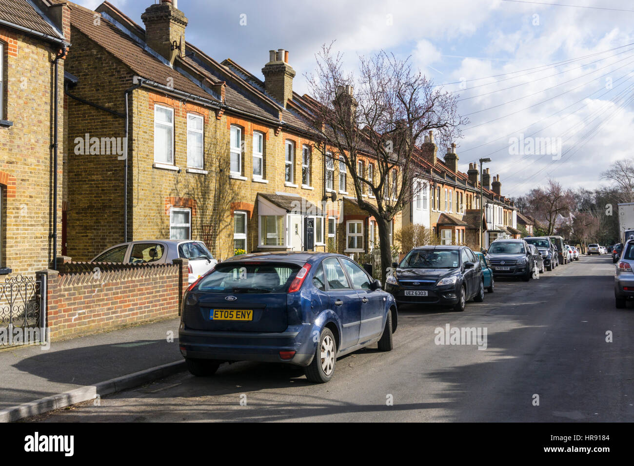 A schiera alloggiamento suburbana a Keston villaggio nel London Borough of Bromley. Foto Stock