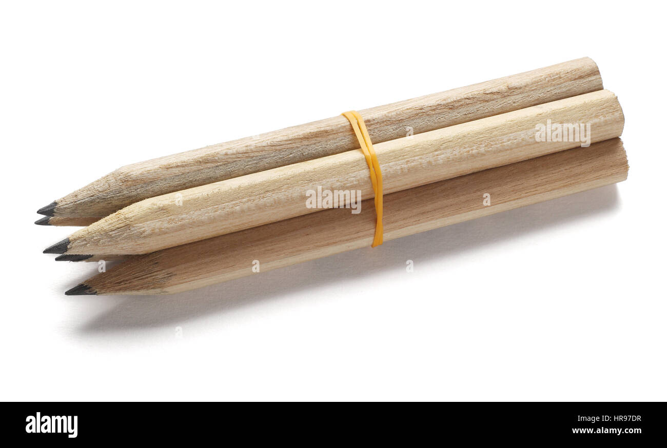 Bundle di breve matite su sfondo bianco Foto Stock