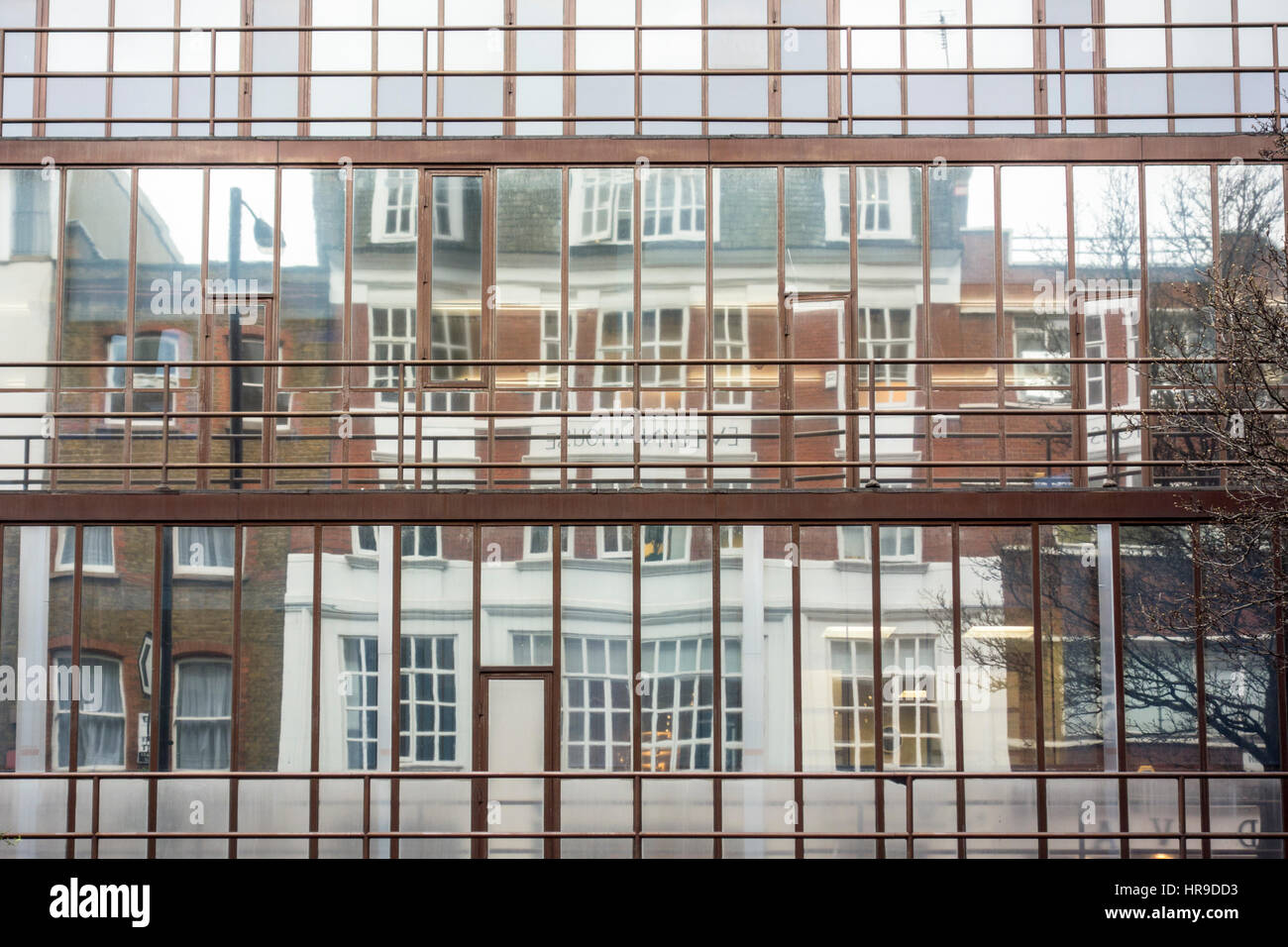 Architettura Brutalist Londra: Università di Westminster, 115 nuovi Cavendish Street, Fitzrovia, Londra. moderno in cemento edificio brutalism Foto Stock