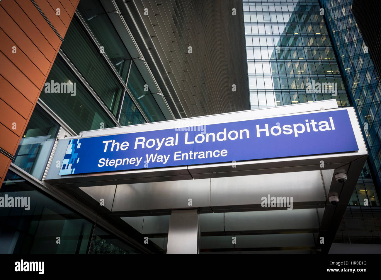Cartello fuori l'ingresso al Royal Hospital di Londra, NHS, London, Regno Unito Foto Stock
