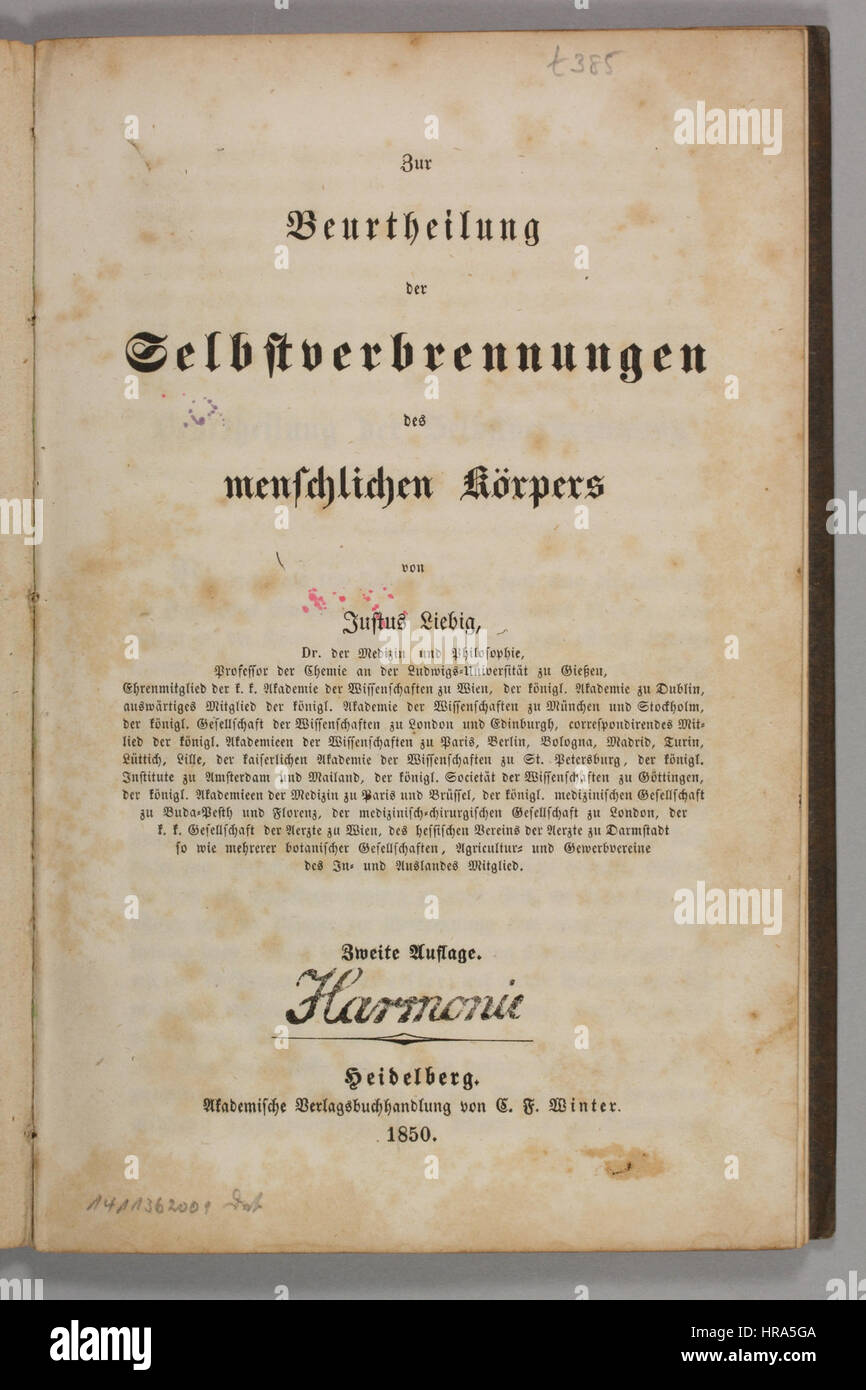 Justus Liebig 1850 Zur Beurtheilung der Selbstverbrennungen Foto Stock