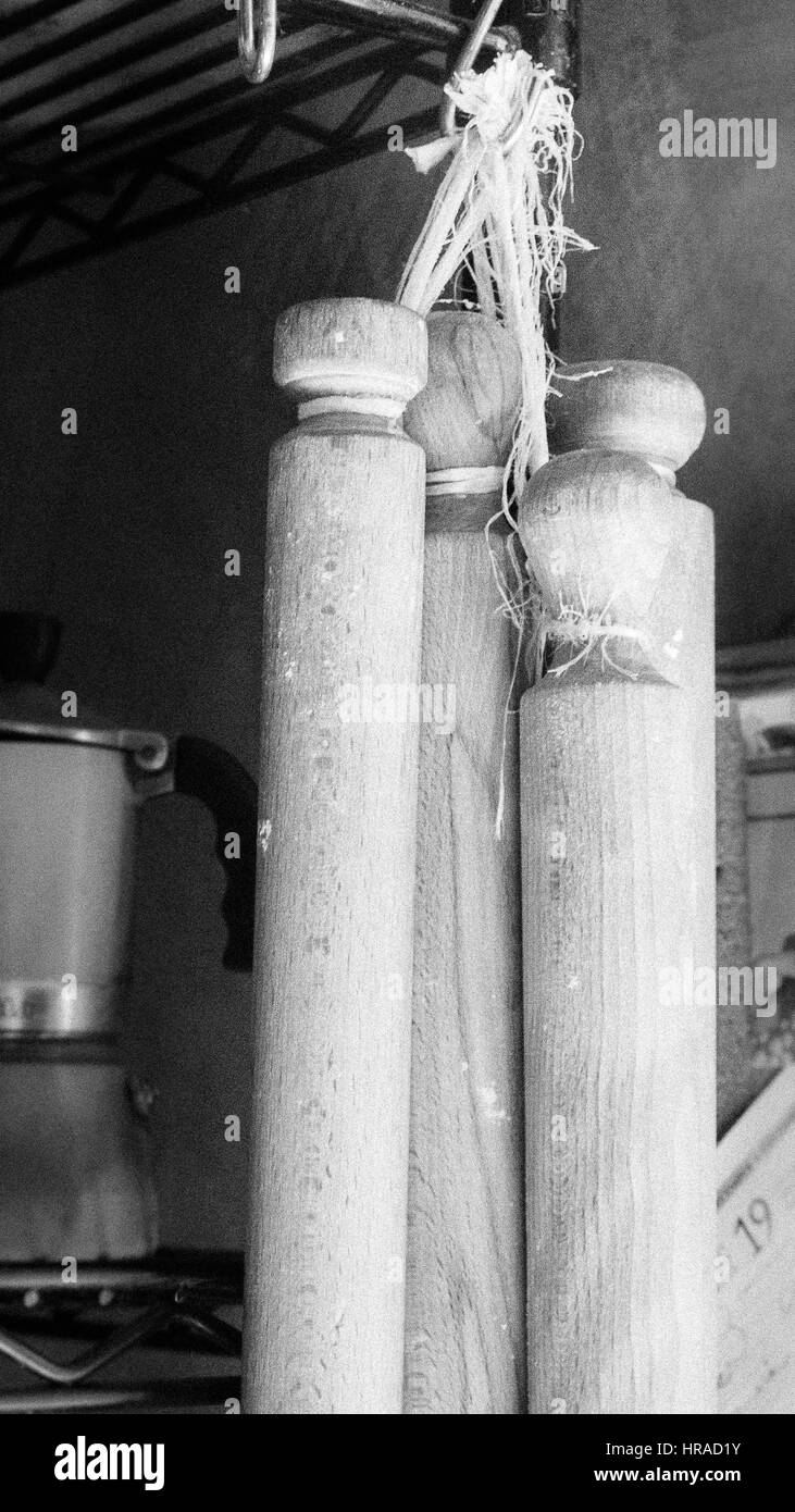 La laminazione di legno perni in una cucina italiana Foto Stock