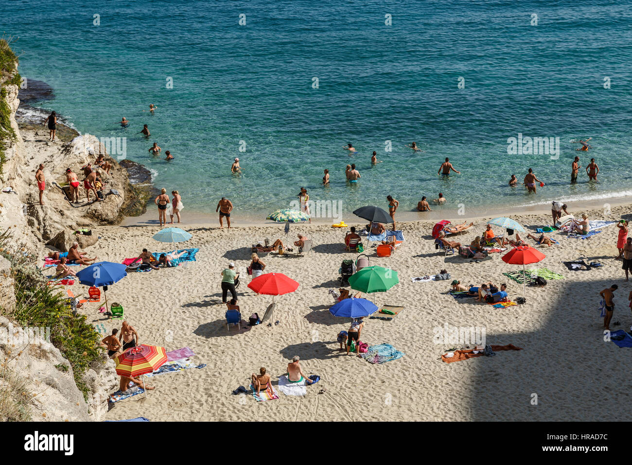 L'Italia, Tropea, spiaggia Foto Stock