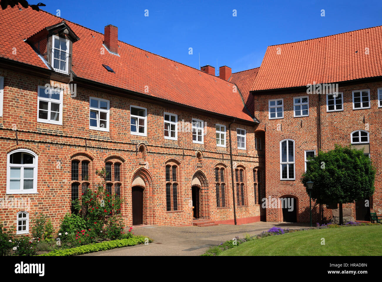 Chiostro Ebstorf, cortile interno, Ebstorf, Lüneburger Heath, Bassa Sassonia, Germania, Europa Foto Stock