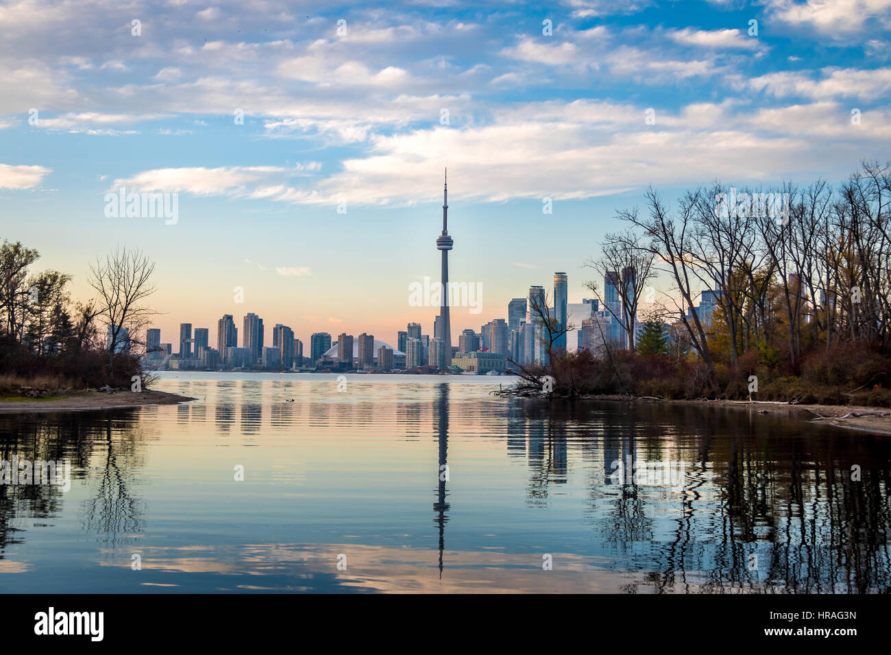 Toronto Skyline vista da Toronto Islands - Toronto, Ontario, Canada Foto Stock