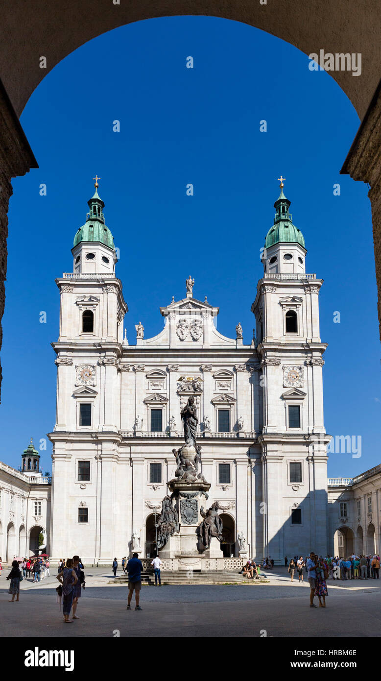Il Duomo di Salisburgo, Domplatz, Salisburgo, Austria Foto Stock