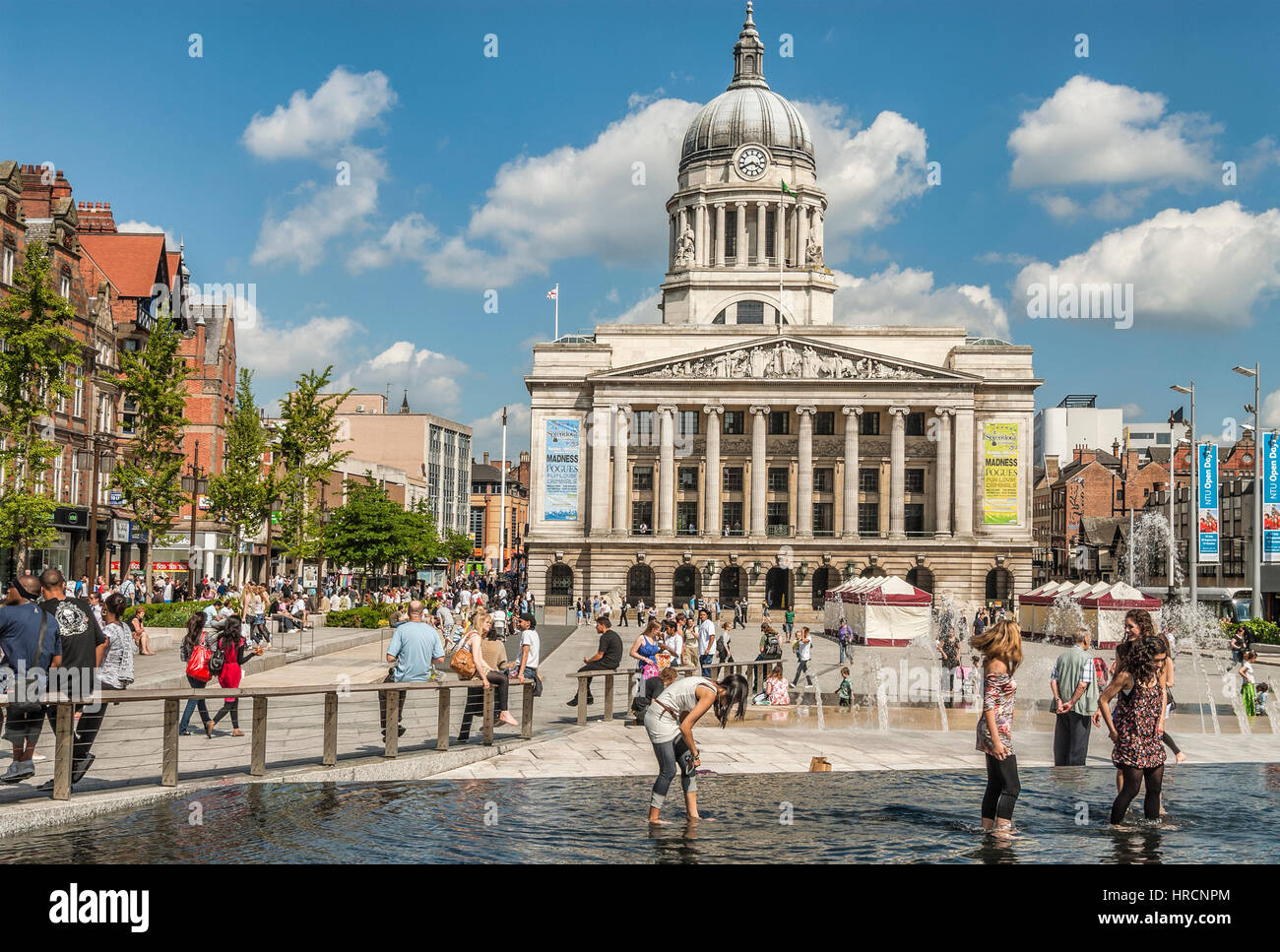 Casa Consiglio presso la vecchia piazza del mercato di Nottingham, Nottinghamshire, Inghilterra, Regno Unito. Das Casa Consiglio auf dem Alten Marktplatz in der Innenstadt von N Foto Stock