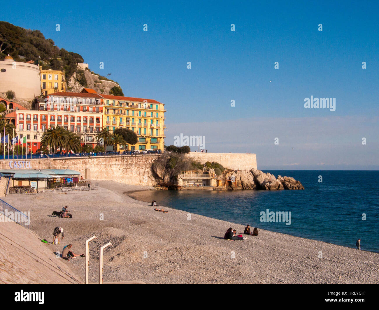 Beachfront da Quai des États-Unis e Quai Rauba Capeu, Nice, Francia Foto Stock