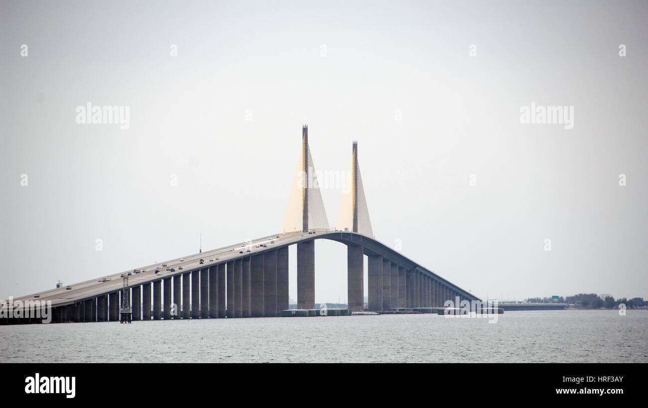 Sunshine Skyway ponte sulla baia di Tampa, Florida Foto Stock