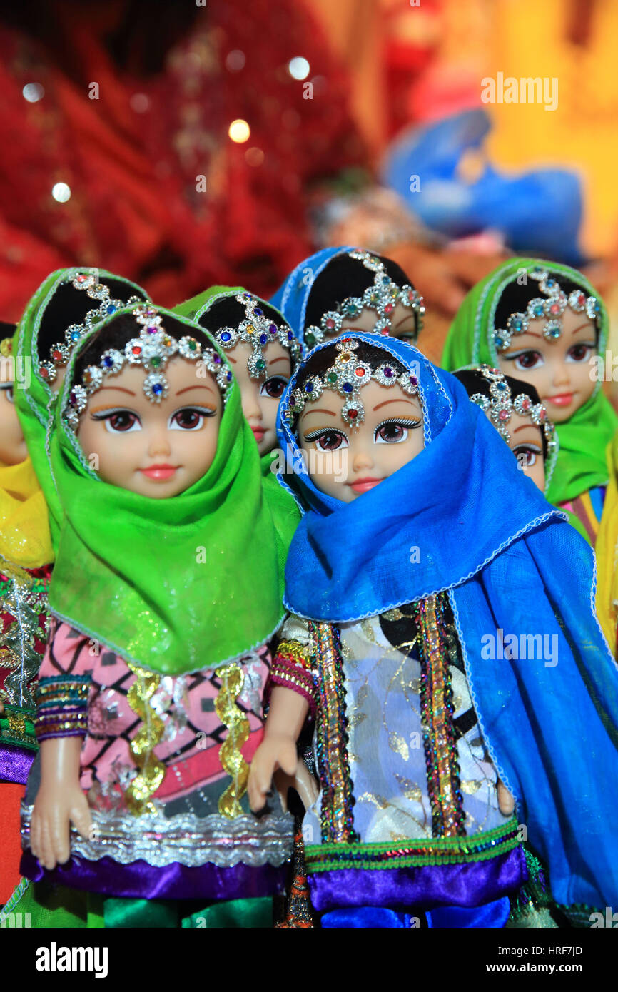 I partecipanti all'Heritage Village, a Muscat Festival nel Parco Amerat, Oman Foto Stock