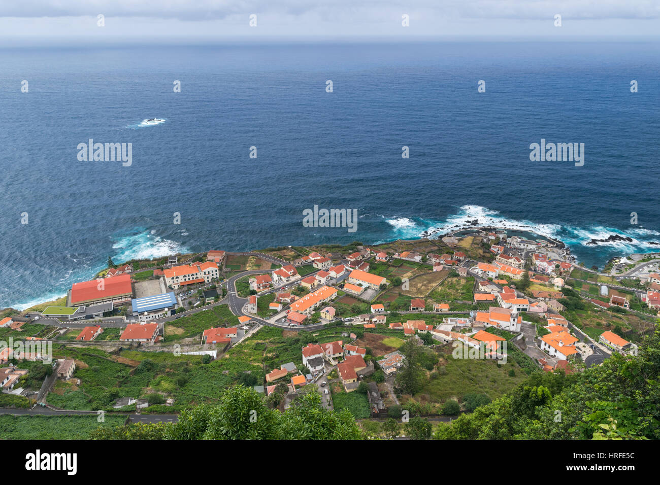 Panorama sul Porto Moniz City, Madeira, Portogallo, Europa Foto Stock