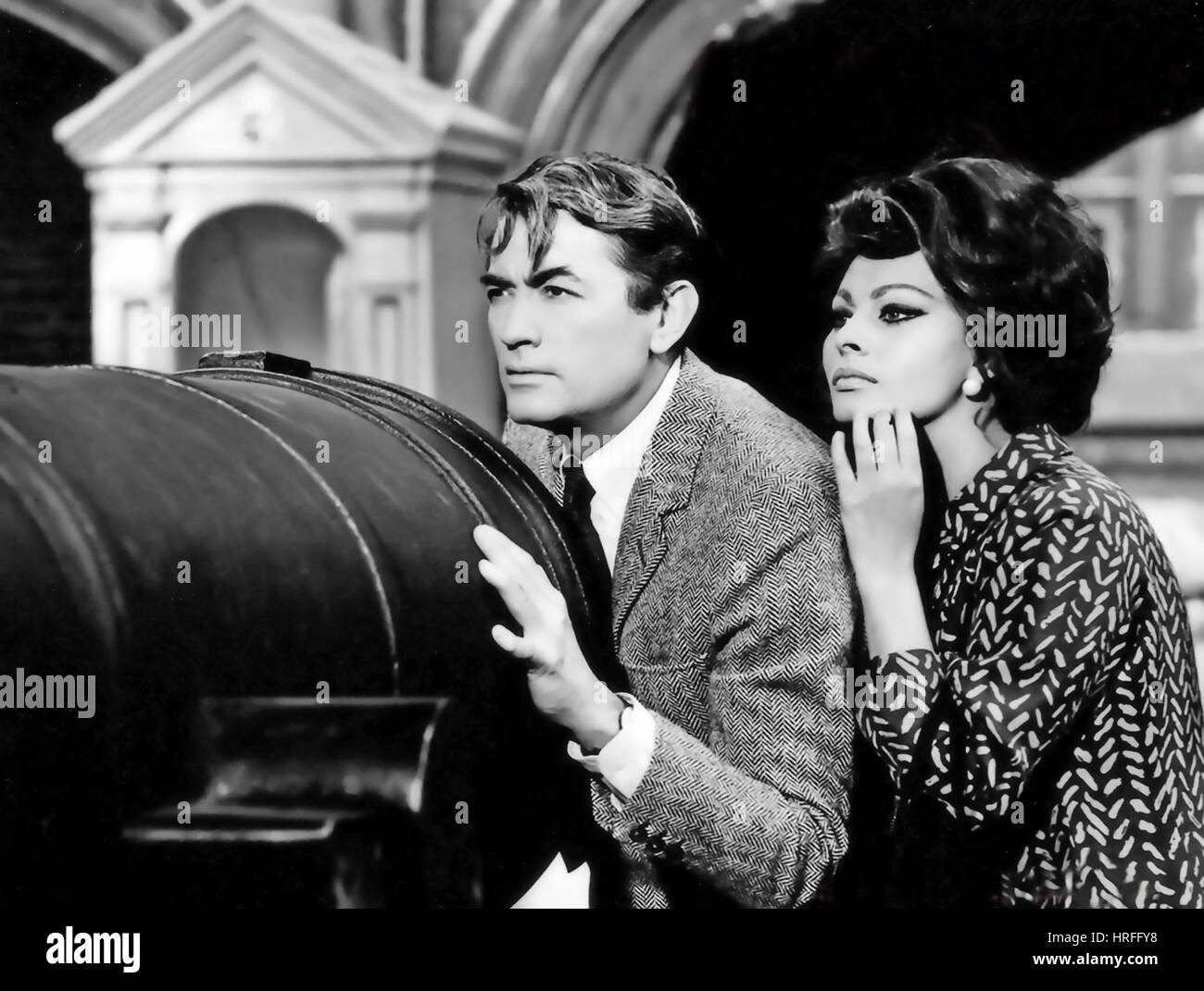 ARABESQUE 1966 Universal Pictures film con Gregory Peck e Sophia Loren Foto Stock