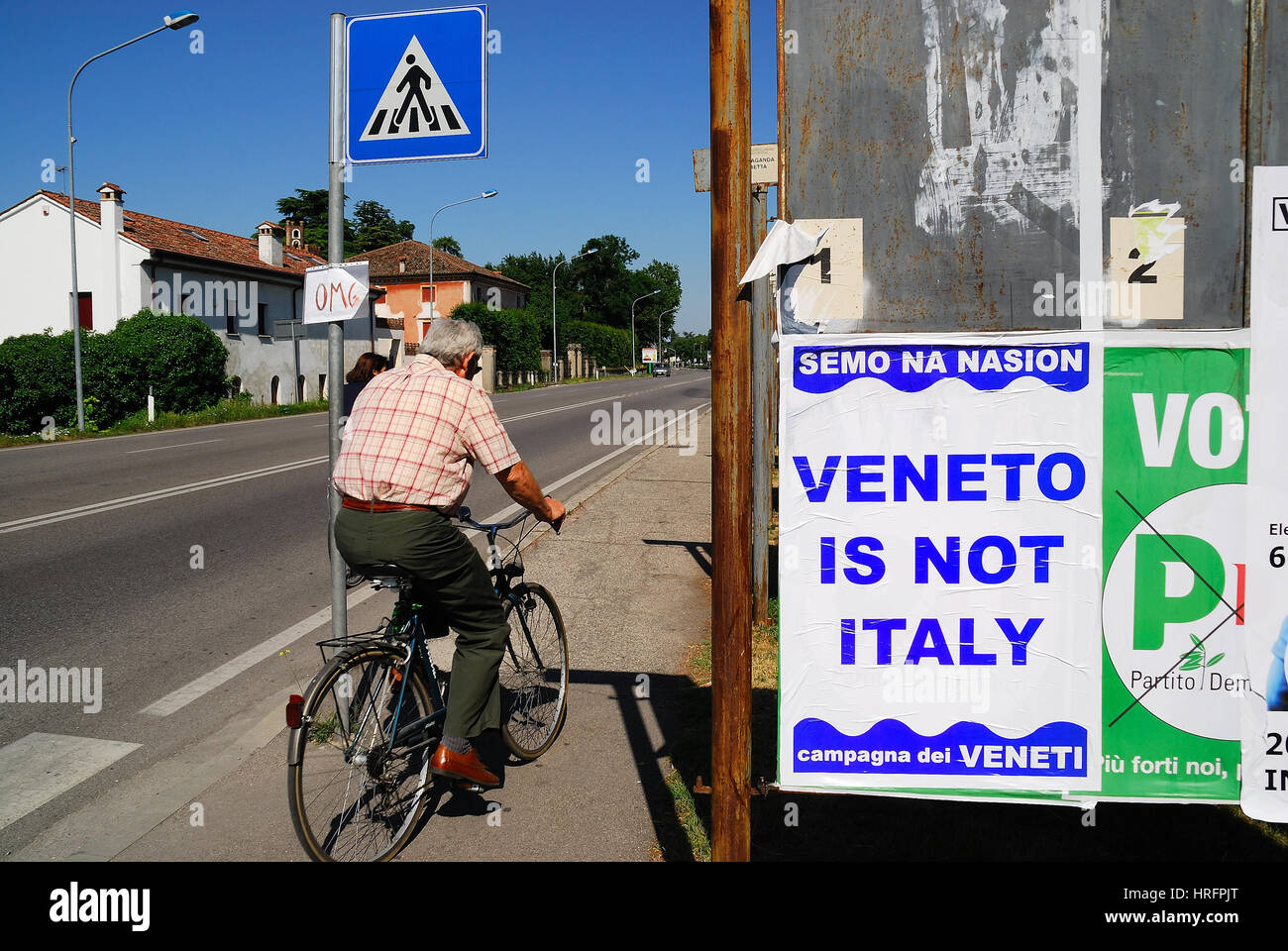 Padova, Italia. Banner Inneggiando alla secessione del Veneto dalla Repubblica italiana. Foto Stock