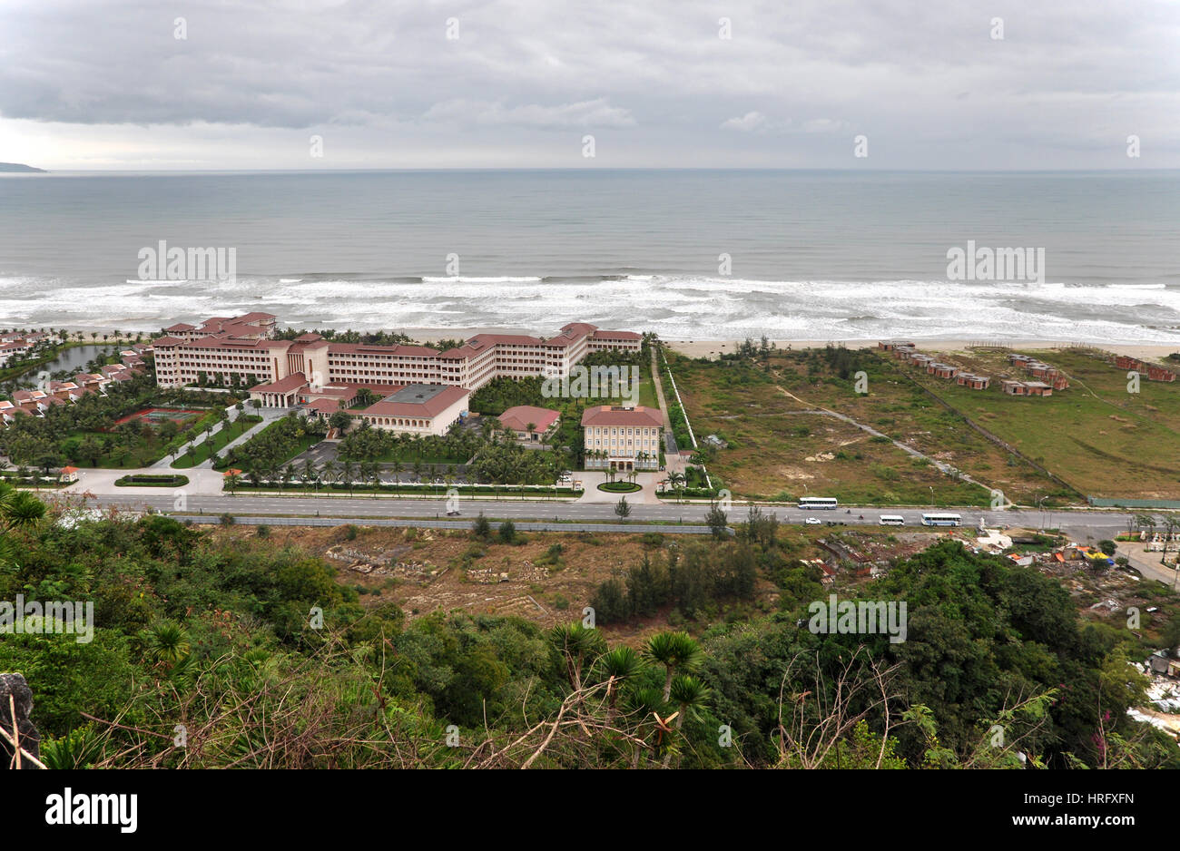 Da Nang Beach, Vietnam. Denominato anche la Cina spiaggia, era il luogo dove la American unità MASH azionato durante la guerra del Vietnam Foto Stock