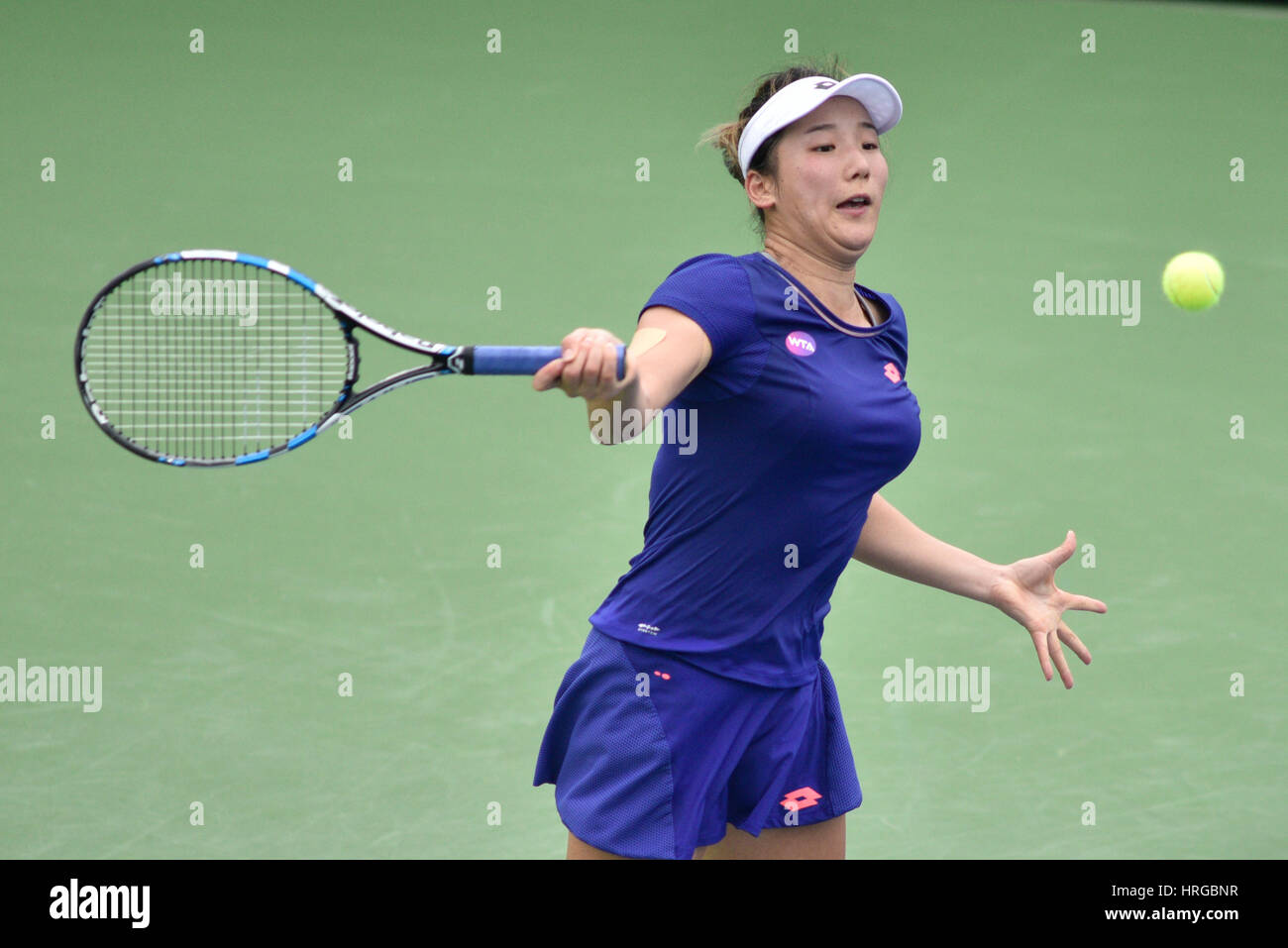 Kuala Lumpur, Malesia. 1 Marzo, 2017. Kai Zhang Lin della Cina in azione durante il WTA ALYA Malaysian Open 2017 a TPC Kuala Lumpur in Malesia il 1 marzo, 2017 Credit: Ali Mufti/Alamy Live News Foto Stock