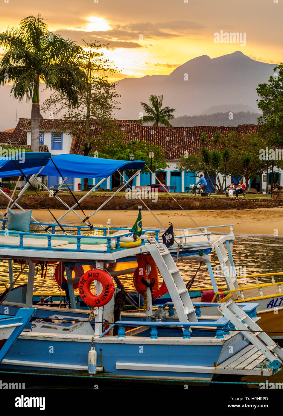 Sunset over Paraty, Stato di Rio de Janeiro, Brasile Foto Stock