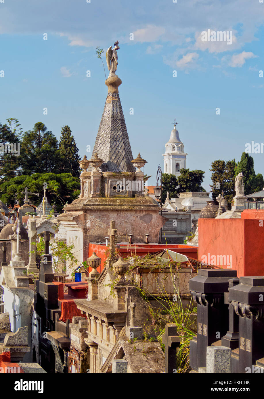 Vista in elevazione del La Recoleta Cemetery, la città di Buenos Aires, Provincia di Buenos Aires, Argentina Foto Stock
