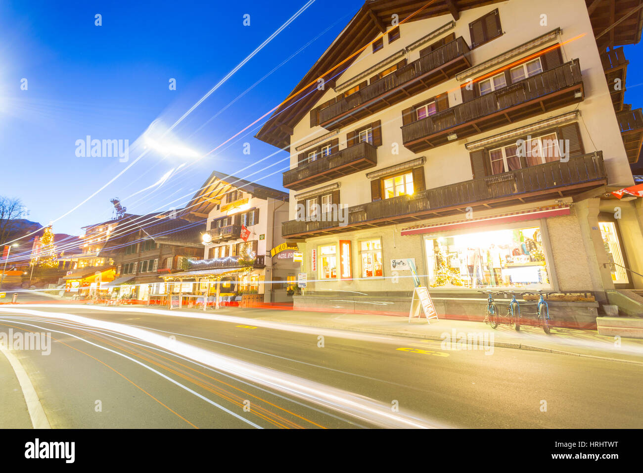 Dorfstrasse, Grindelwald village, regione di Jungfrau, Oberland bernese, alpi svizzere, Svizzera Foto Stock