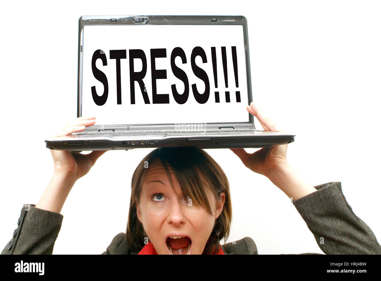 Gesch?ftsfrau mit Laptop am Kopf, Symbolbild Stress - la donna di affari con computer portatile sulla testa, simbolico per lo stress Foto Stock