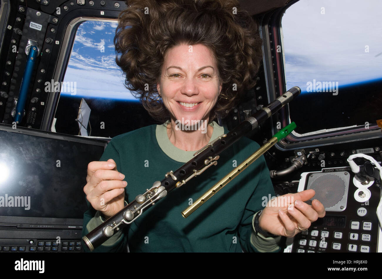 Flauti nello spazio con la ISS Foto Stock