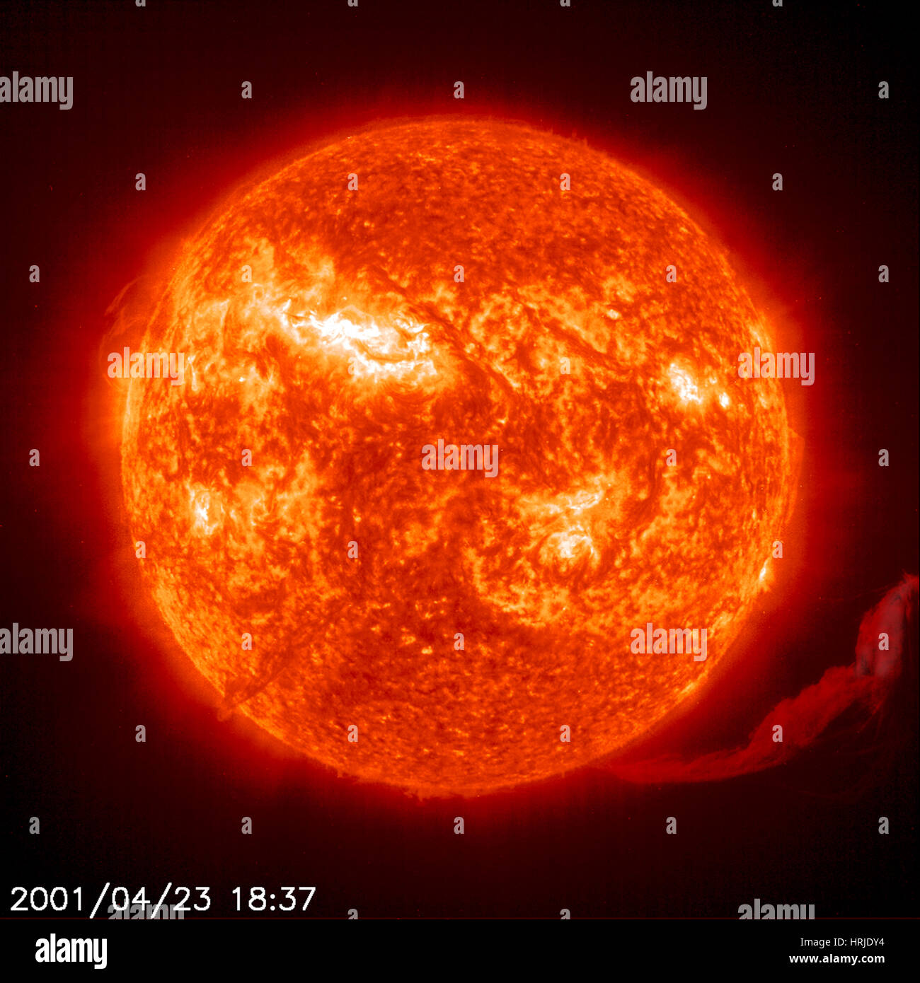 In eruzione solare di rilievo, IET, 2001 Foto Stock
